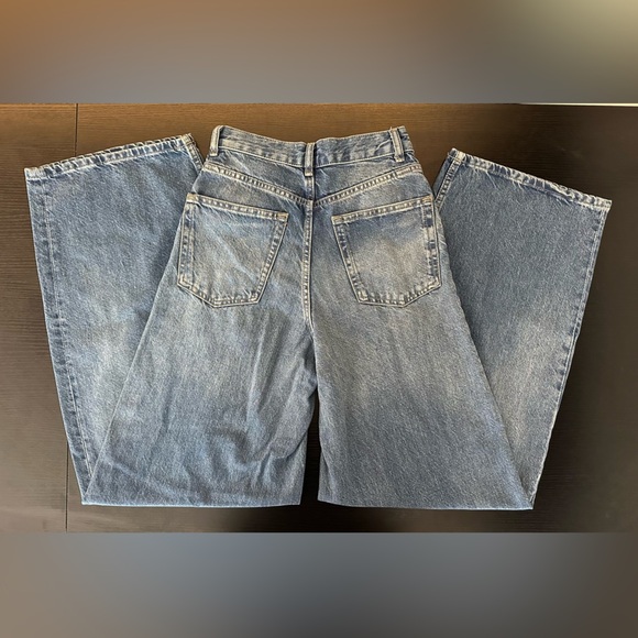 Zara Women's High Rise Classic Blue Jeans - Picture 4 of 10